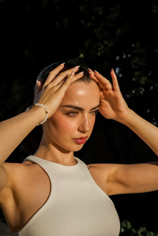 18 Karat Farvahar Persian Bracelet White Jade